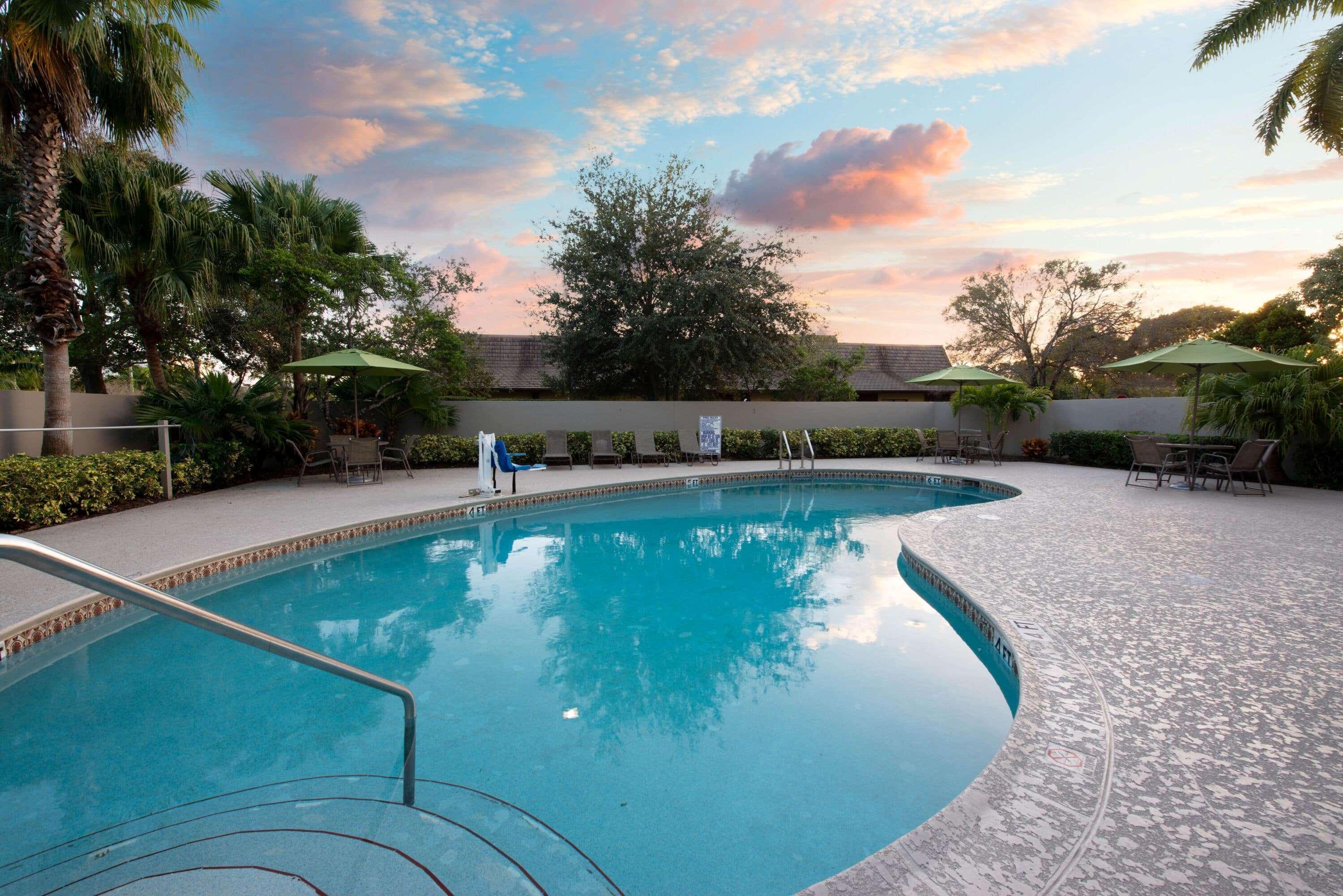 La Quinta By Wyndham Coral Springs South Hotel Exterior photo